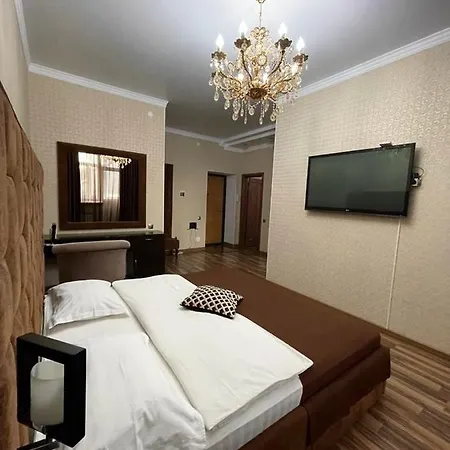 Апартаменты В Центре Города В Жк Арман Aktobe Exterior photo