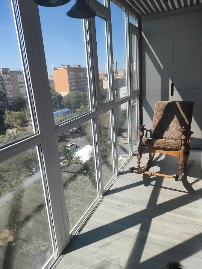 двухкомнатная в самом центре Apartment Aktobe
